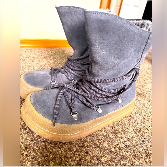 Birkenstock Shoes - Woman’s Birkenstock Masi Shearling Lined Boots